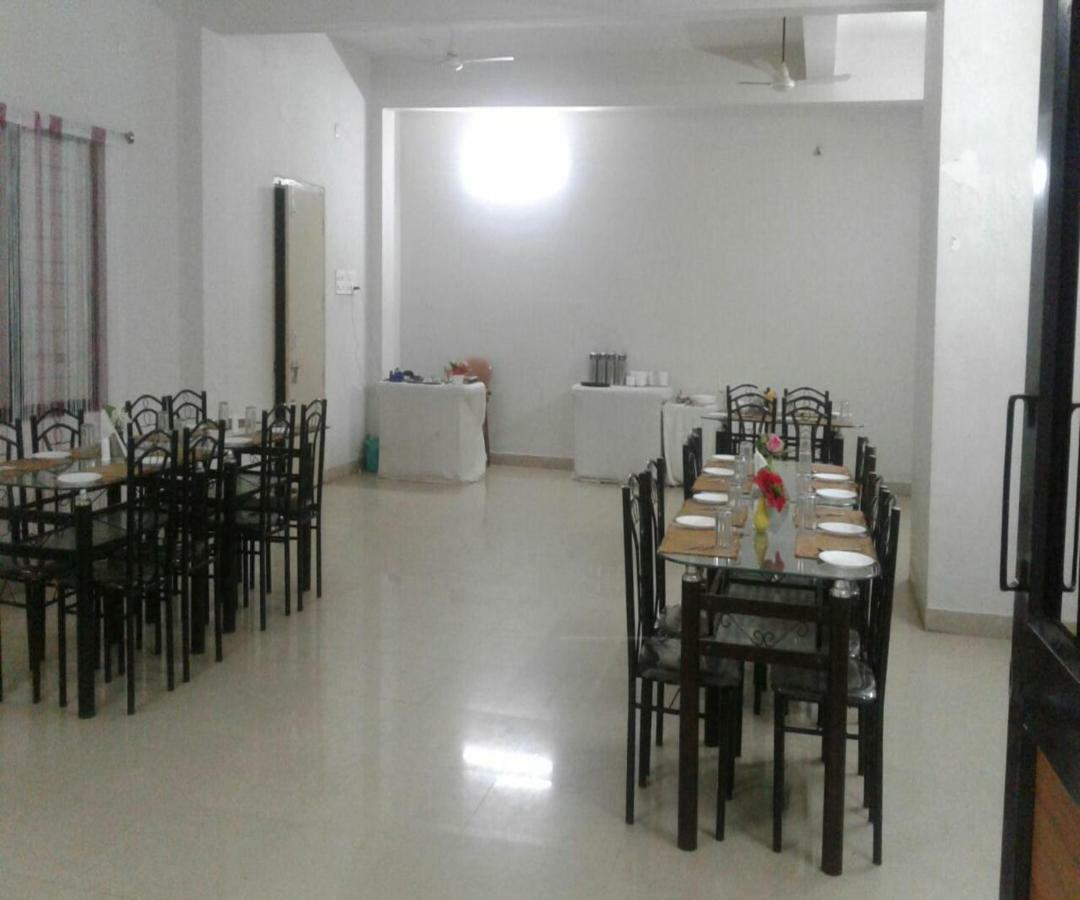 Goroomgo Shree Mandir Palace 푸리 외부 사진